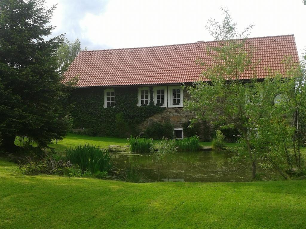 Apartman Dvorecna Loucovice Exterior photo